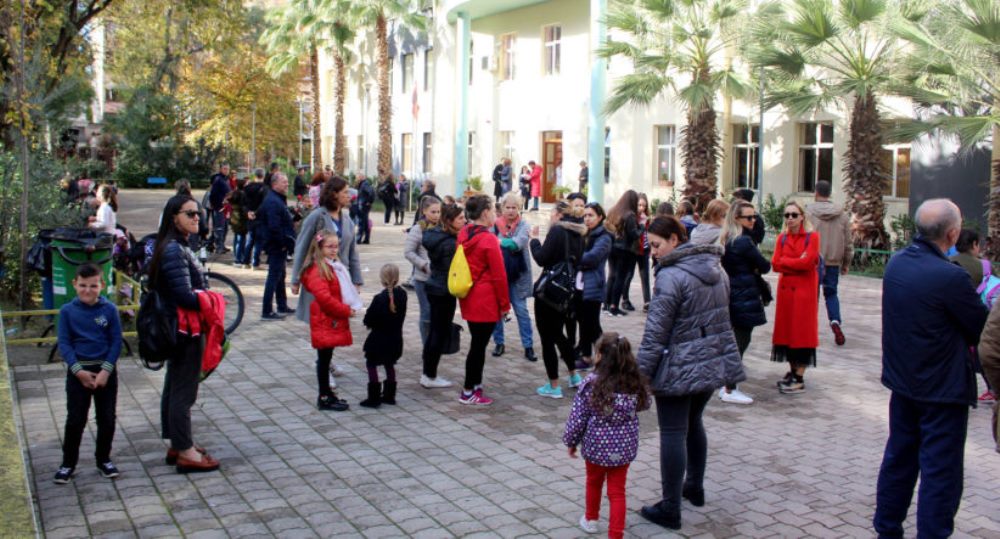 Ndryshon ligji, ulet mosha e nxenesve per regjistrim ne klasen e pare